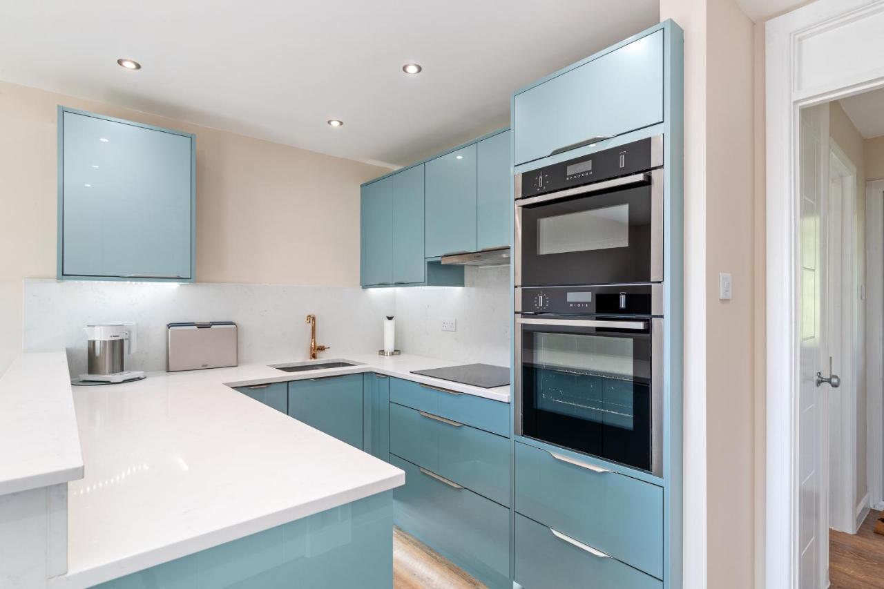 Salty Kisses - Sea Front Aparment Hodgeston Exterior foto